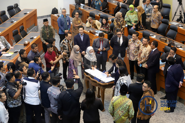 RUU TNI Masuk Tahap Lanjutan, DPR dan Pemerintah Sepakati Pembahasan